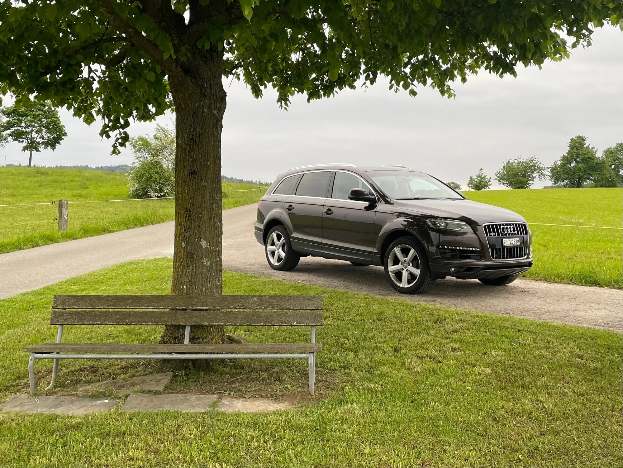 Audi Q7 in Rural Countryside - audi, q7, suv, black, metallic-black