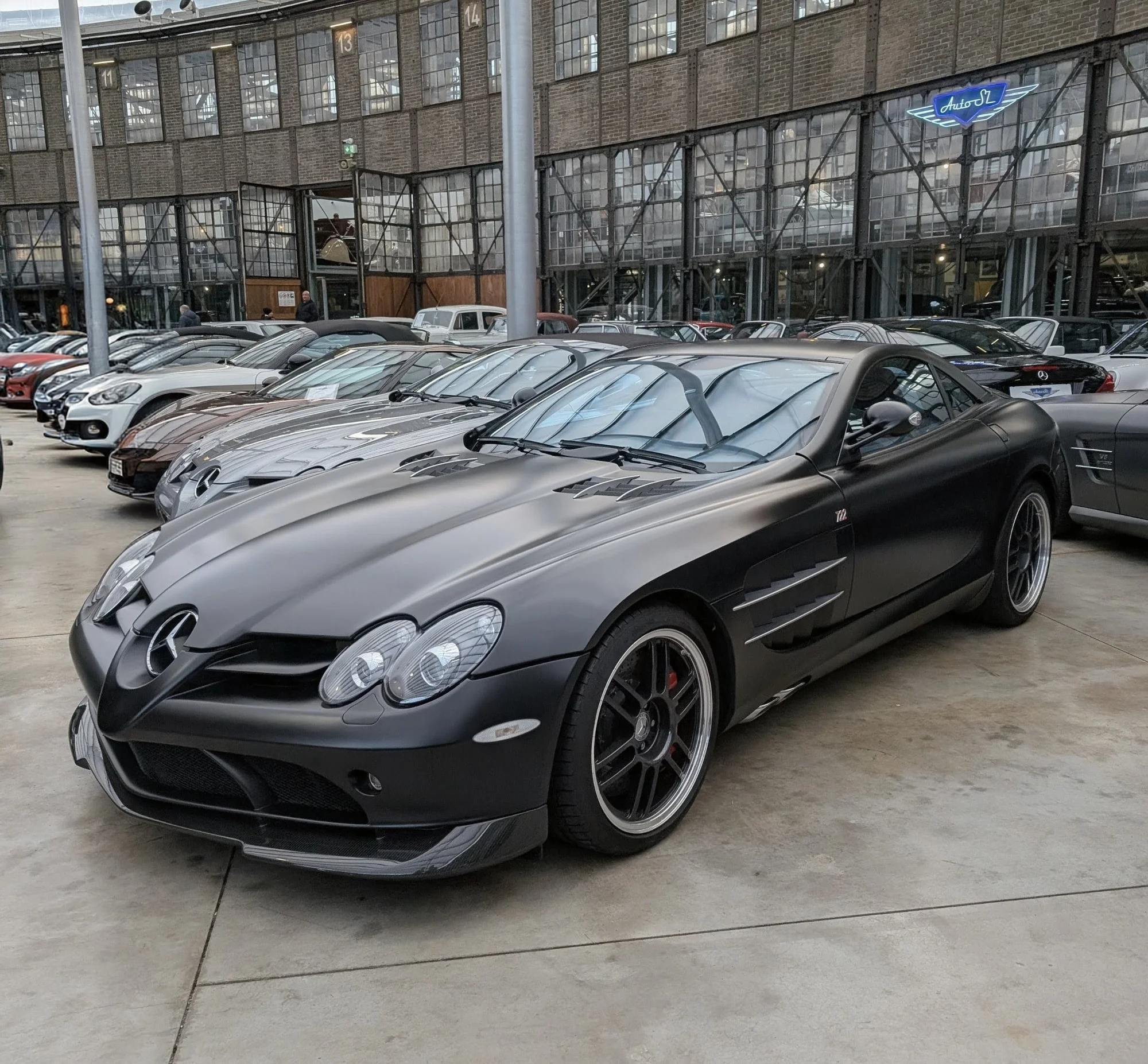 Black Mercedes-Benz SLR McLaren Coupe - mercedes-benz, slr, coupe, supercar, black, slr-mclaren