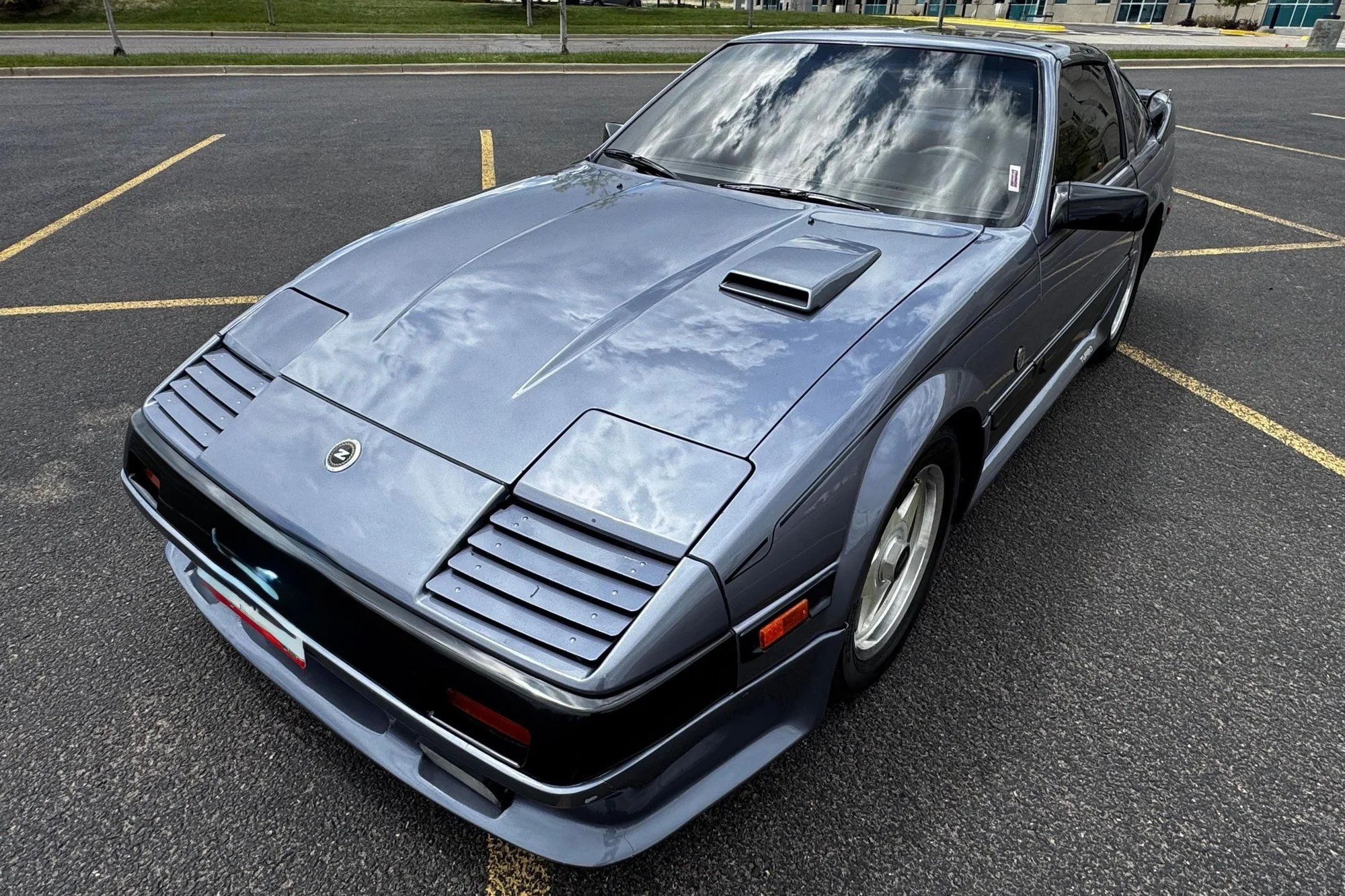 Silver Nissan 300ZX Z31 Coupe - nissan, 300zx, z31, 1980s, silver