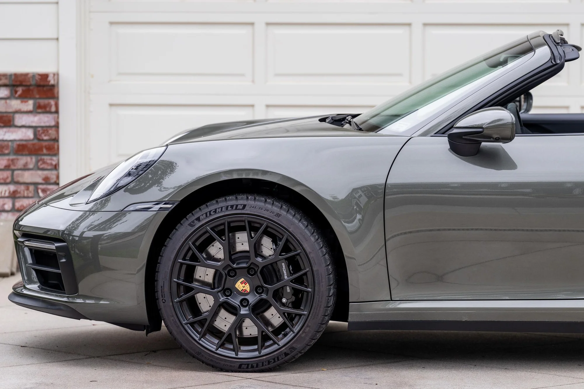 2024 Porsche 911 Targa 4 GTS - 1k miles, 7-Speed Manual Transmission, Aventurine Green Metallic - porsche, 911, targa, gts, 2024, 911-targa