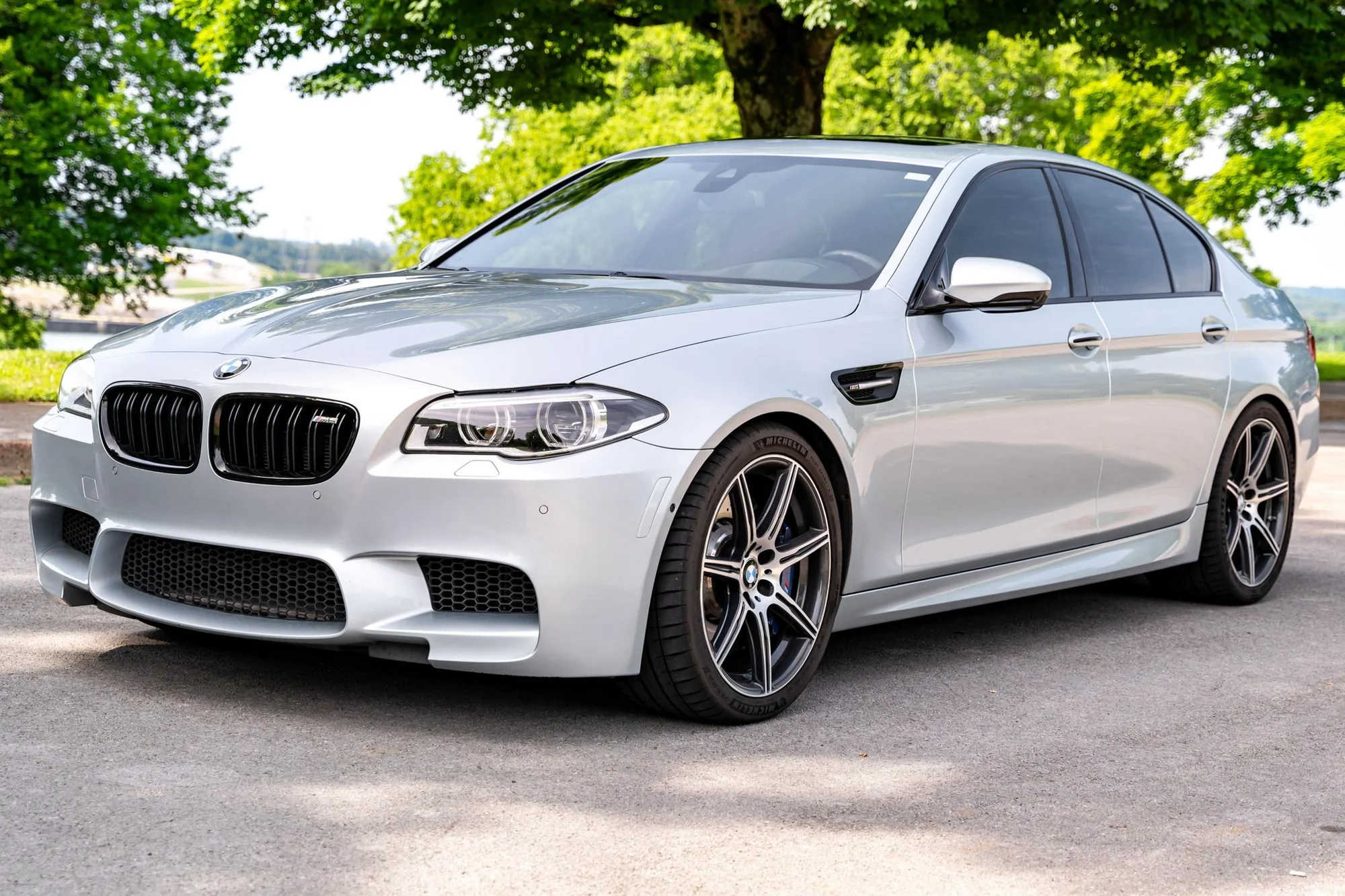 2016 BMW M5 Competition Package - 575-hp Twin-Turbo V8, Highly Equipped, Unmodified - bmw, m5, f10, 2016, competition package, sedan