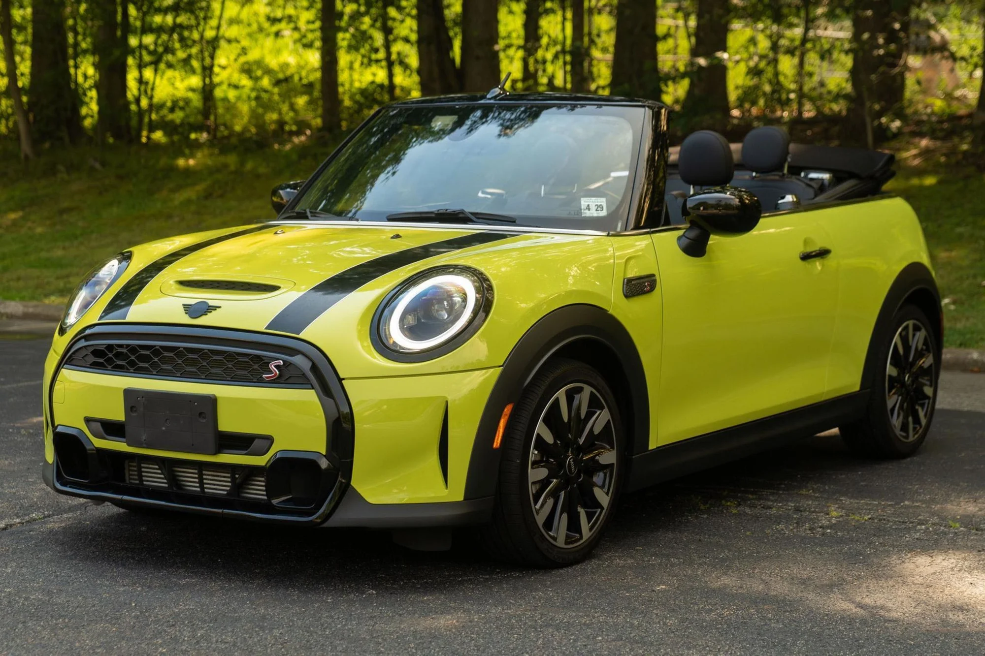 Electric Mini Cooper SE Convertible in Lime - mini, cooper, se, electric, ev