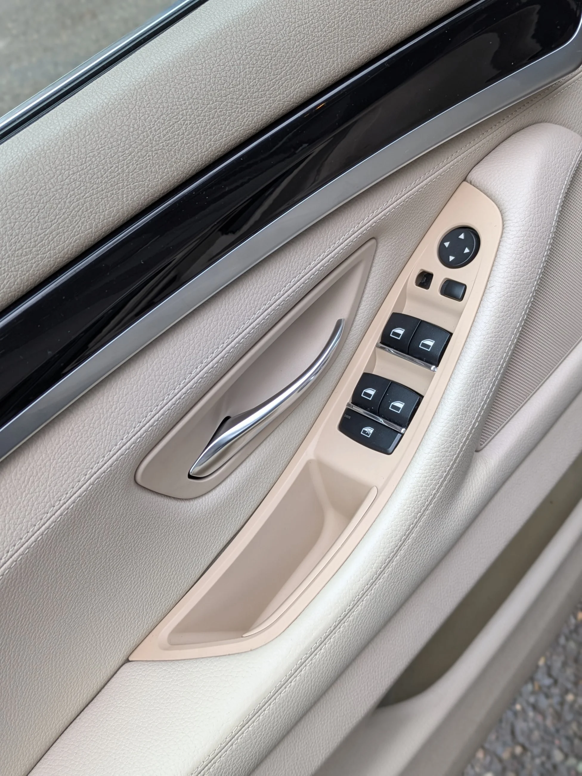 BMW 5 Series 2010 - bmw, 5-series, sedan